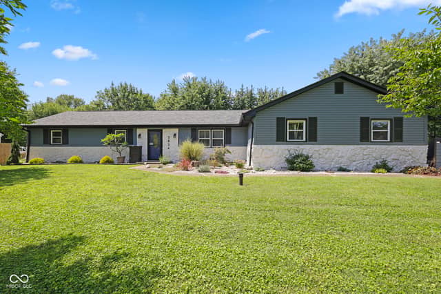 5824 S Keystone Avenue, Indianapolis, IN 46227, photo 2 of 60