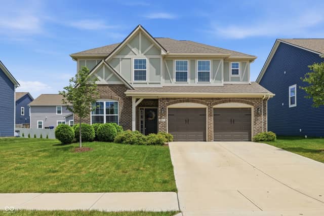 5693 Terracotta Trace, McCordsville, IN 46055, photo 3 of 54