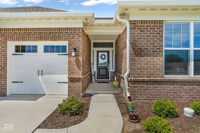 5824 Stetson Drive, Whitestown, IN 46075, photo 4 of 54