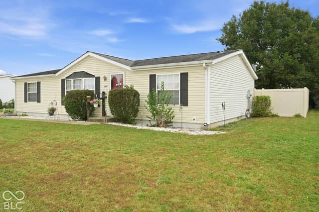 4681 Autumn Ridge Drive, Columbus, IN 47203, photo 4 of 33