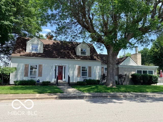 824 W 5th Street, Seymour