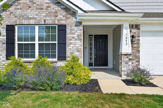 1453 Willow Tree Lane, Sheridan, IN 46069, photo 3 of 38