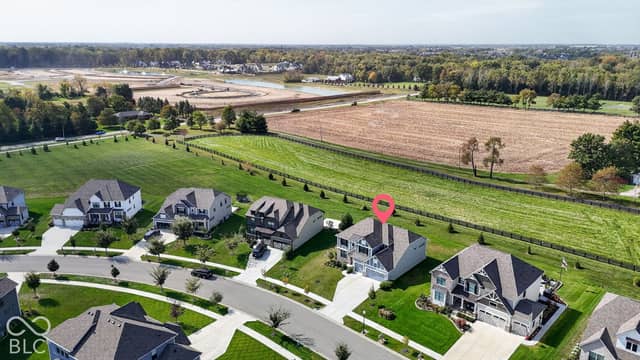 5378 Rose, Zionsville, IN 46077, photo 4 of 72