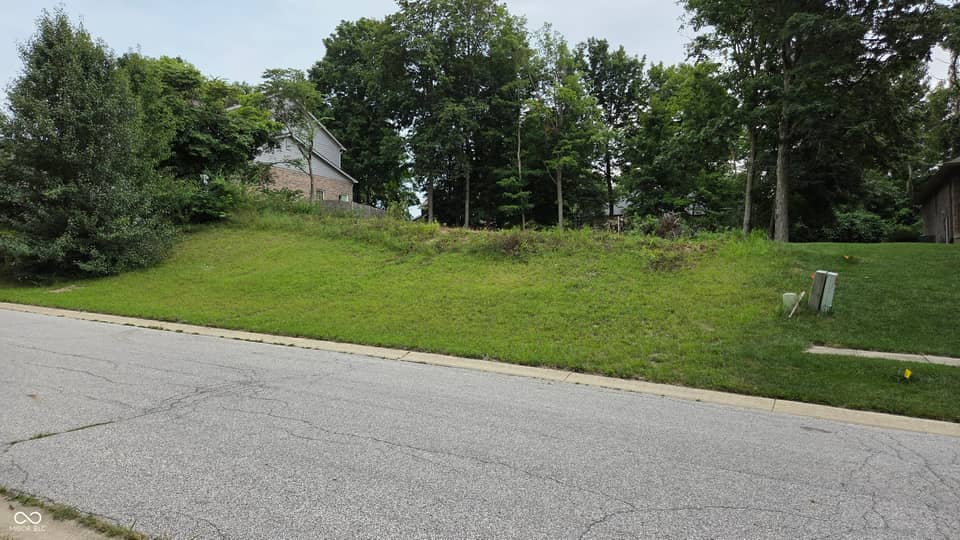 925 Classon Lane, Beech Grove
