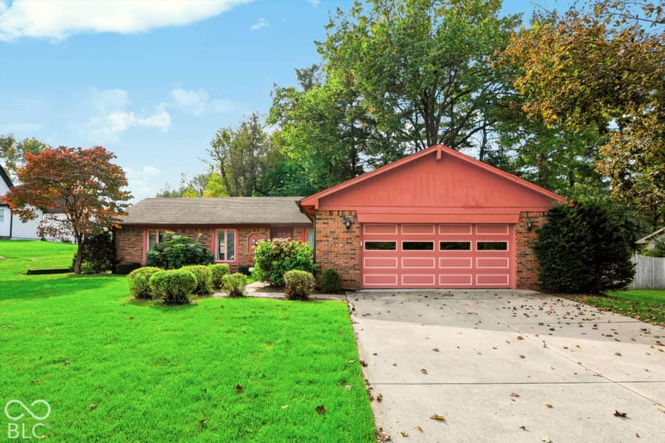4031 W Fairview Road, Greenwood, IN 46142, photo 1 of 47