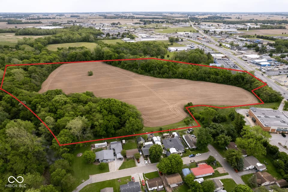 1202 E State Road 44, Shelbyville