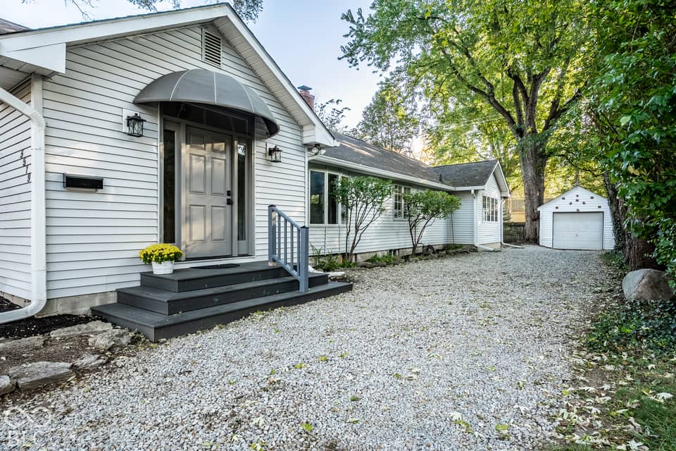 5519 Rosslyn, Indianapolis, IN 46220, photo 1 of 37