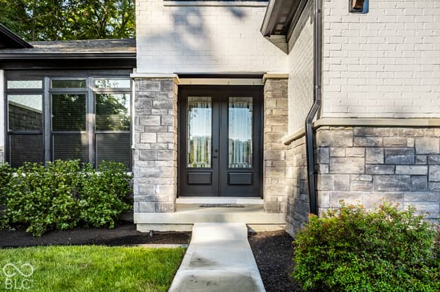 5200 Sherrington Court, Zionsville, IN 46077, photo 3 of 53
