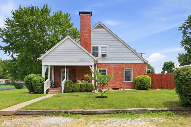 1303 16th Street, Columbus, IN 47201, photo 4 of 26