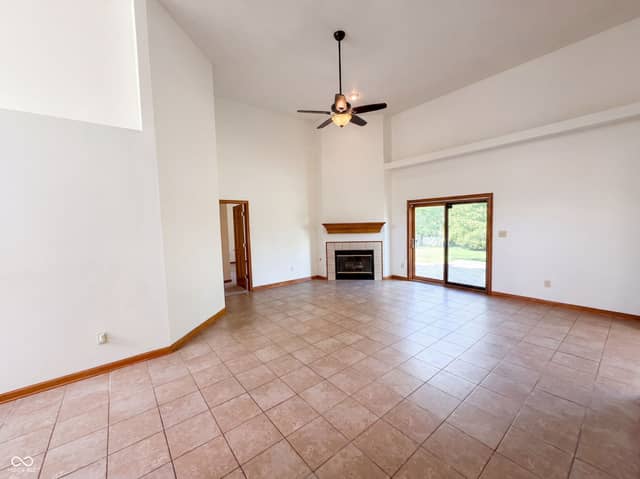 10048 Ironway Drive, Indianapolis, IN 46239, photo 4 of 18