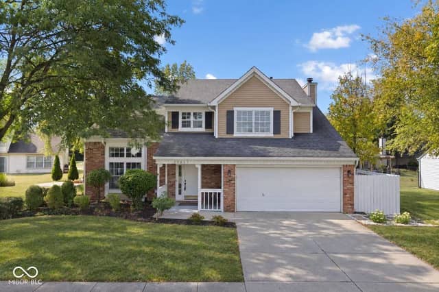 11017 Lake Run Drive, Fishers, IN 46038, photo 3 of 45