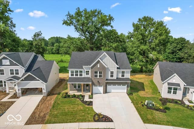 9564 Hemingway Drive, Indianapolis, IN 46239, photo 5 of 43