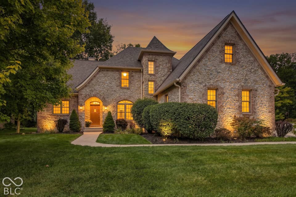 10041 Wading Crane Avenue, Fishers
