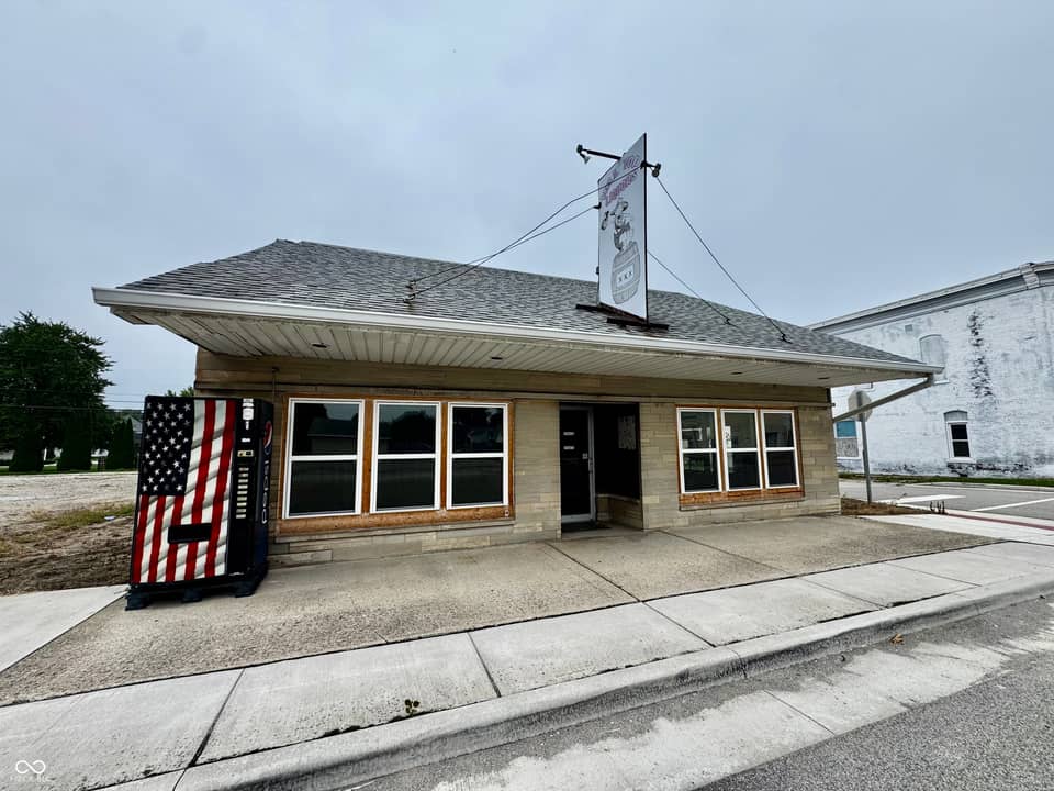 108 N Cross Street, Waveland