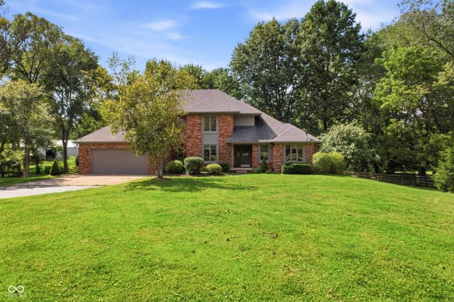 7830 Wetzel Trace, Martinsville, IN 46151, photo 2 of 56