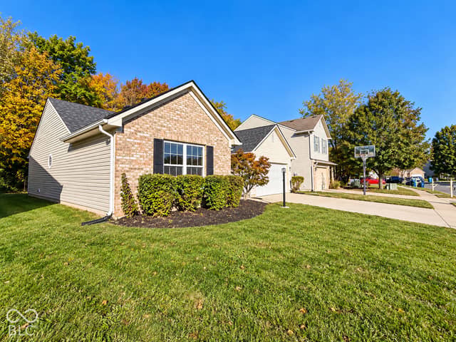 12260 Sweet Creek Trail, Fishers, IN 46037, photo 4 of 43