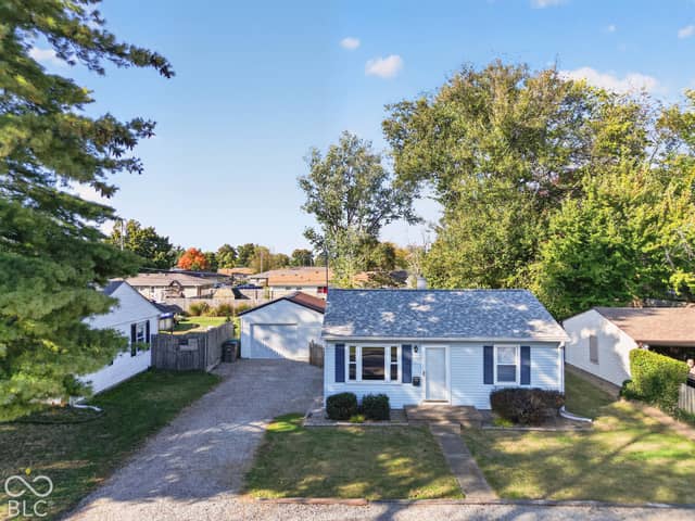 2706 13th Street, Columbus, IN 47201, photo 3 of 25