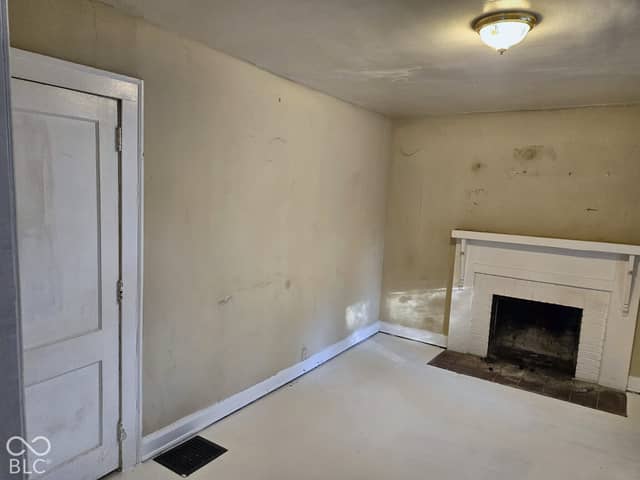 3458 Graceland Avenue, Indianapolis, IN 46208, photo 4 of 20