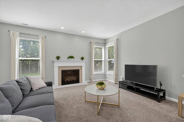 13024 W Elster Way, Fishers, IN 46037, photo 3 of 44