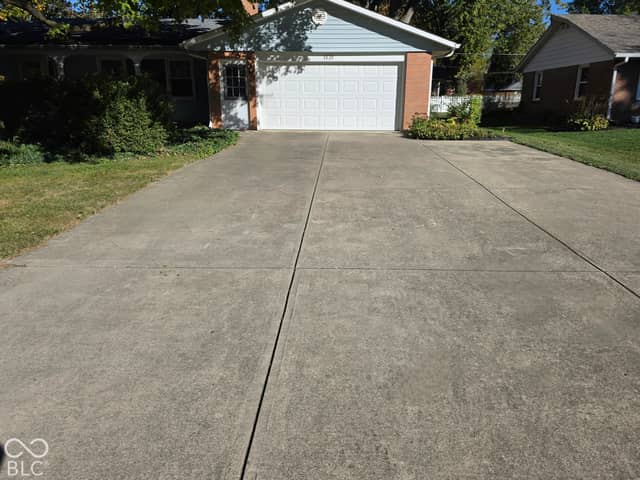 1630 S Winding Way, Anderson, IN 46011, photo 3 of 60