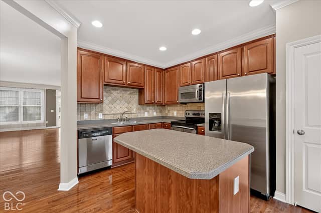 8655 N Meridian Street, Indianapolis, IN 46260, photo 3 of 23