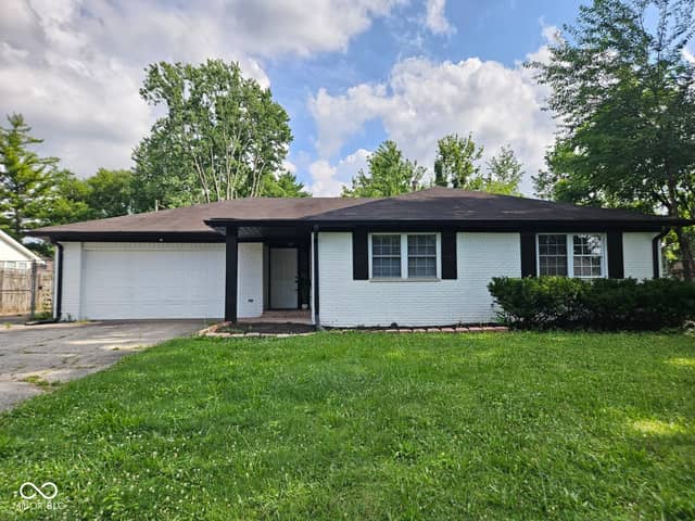 1641 Horizon Lane, Indianapolis, IN 46260, photo 2 of 33