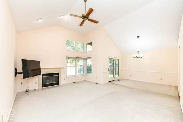 8823 Wintergreen Way, Indianapolis, IN 46256, photo 5 of 29