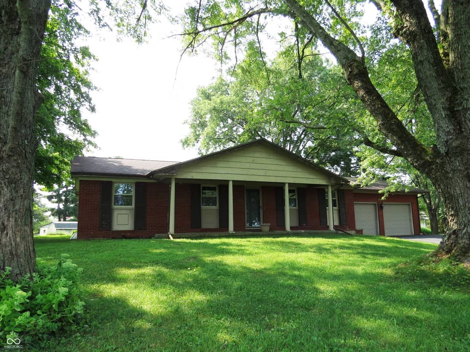 11261 E State Road 46, Columbus