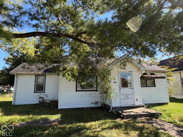 605 Outline, Clay City, IN 47841, photo 2 of 7