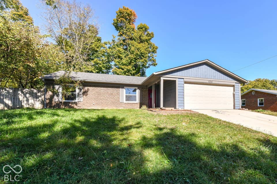 1214 Keller Drive, Plainfield, IN 46168, photo 1 of 24