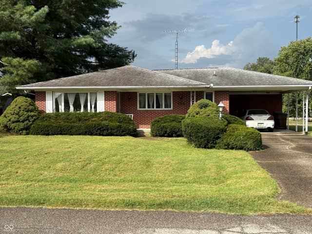 424 Scotty Drive, Brownstown