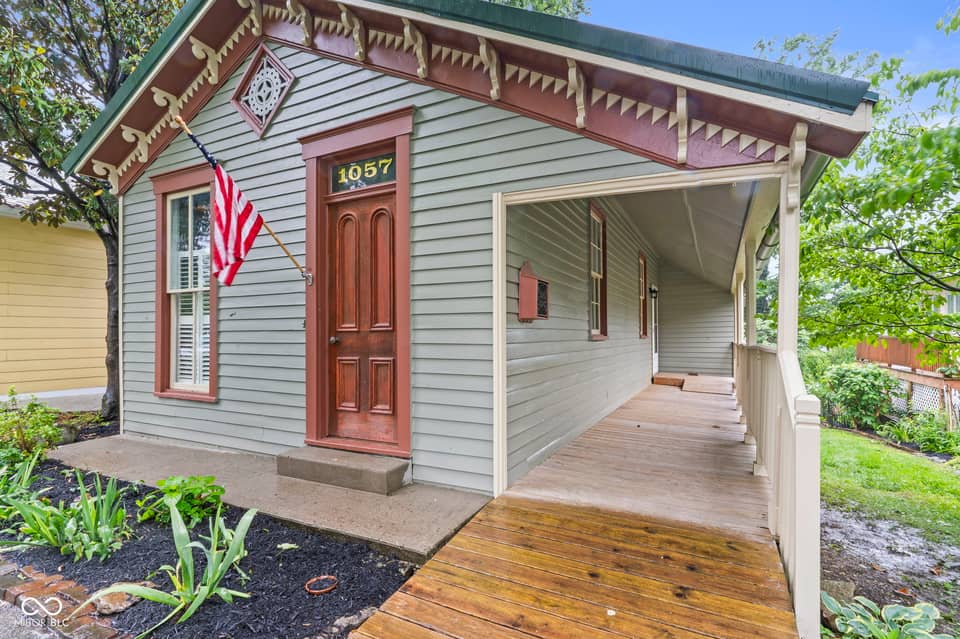 1057 W Main Street, Madison