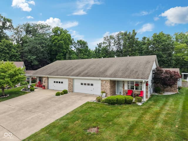 5662 Misty Ridge Drive, Indianapolis, IN 46237, photo 3 of 28