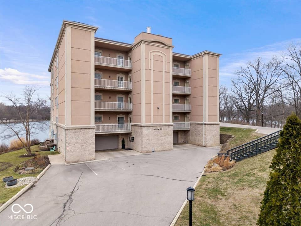 6650 Page Boulevard #101, Indianapolis