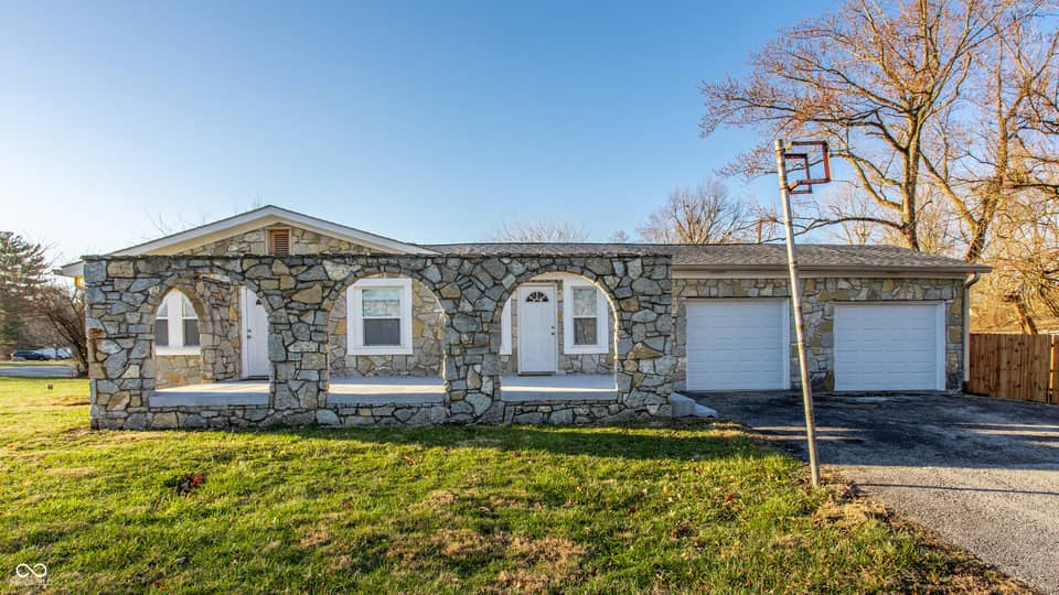 5760 Grandview Drive, Indianapolis