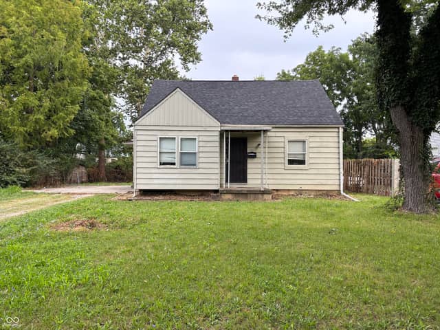 2456 N Webster Avenue, Indianapolis, IN 46219, photo 3 of 23