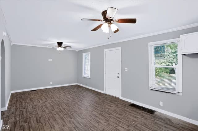 2102 S Biltmore, Muncie, IN 47302, photo 3 of 15
