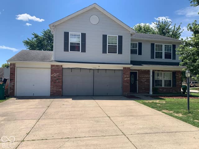 1601 Creekside, Brownsburg, IN 46112, photo 2 of 56