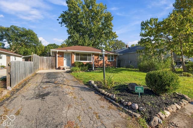431 N Fenton Avenue, Indianapolis, IN 46219, photo 4 of 26