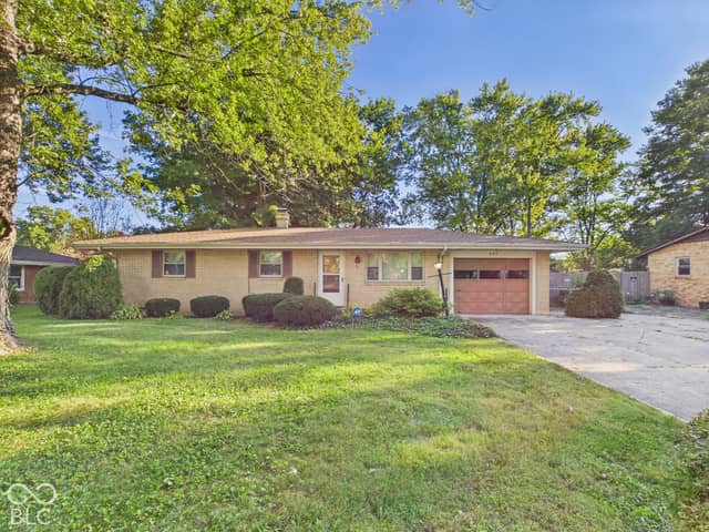 905 Slack Drive, Anderson, IN 46013, photo 3 of 31