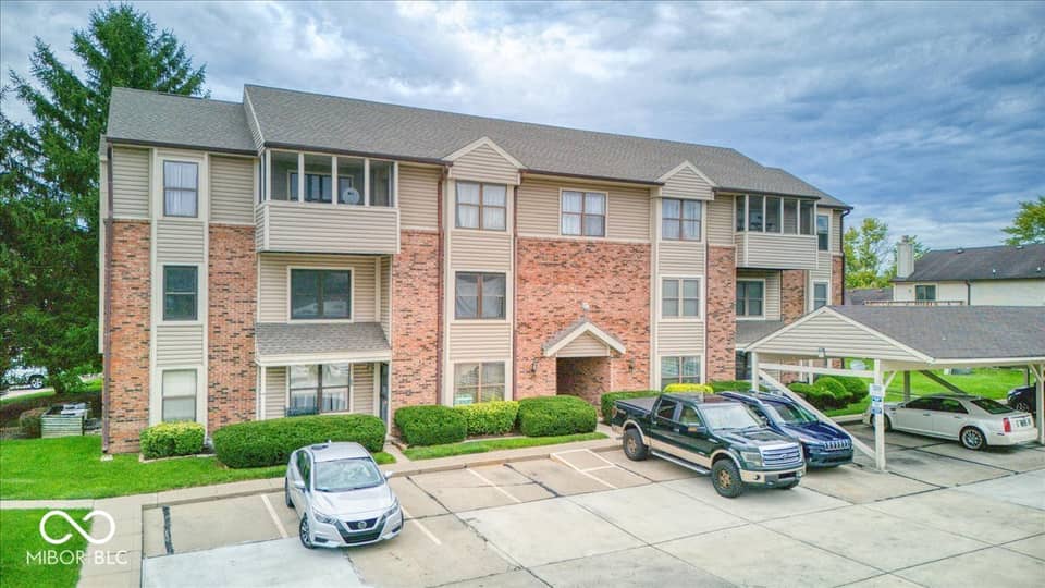 1763 Wellesley Lane #2-A, Indianapolis, IN 46219, photo 1 of 30