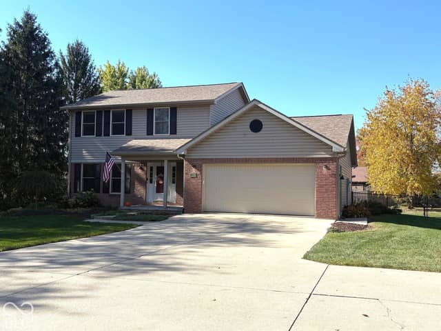 1506 Apple, Greenfield, IN 46140, photo 2 of 36
