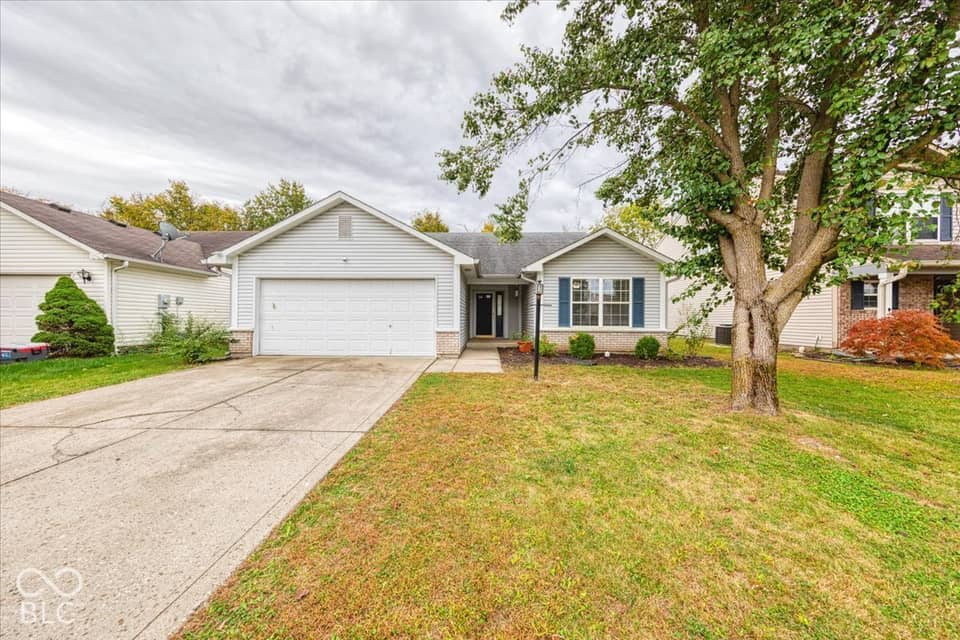 6405 Lonestar Drive, Indianapolis, IN 46237, photo 1 of 26