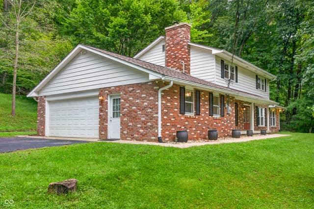 12900 W 50 S, Columbus, IN 47201, photo 5 of 31