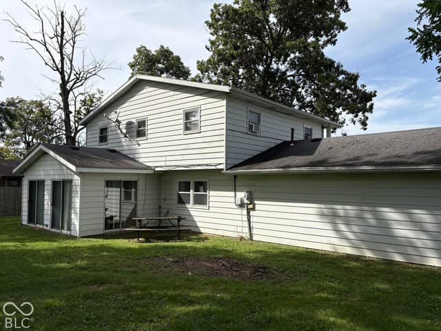 402 E Jackson Street, Farmland, IN 47340, photo 2 of 18