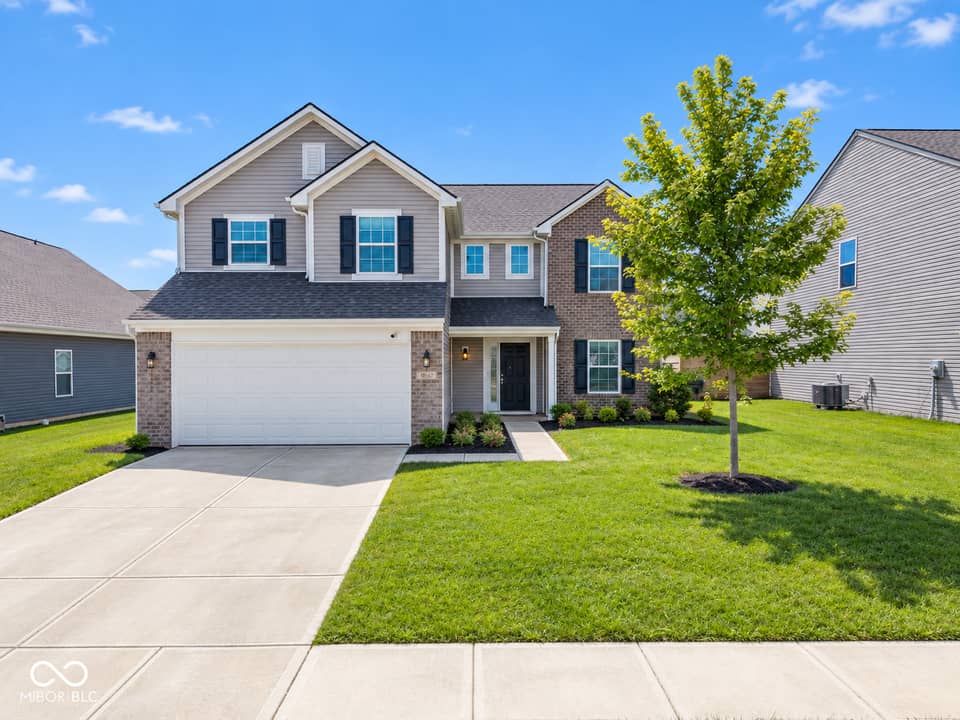 10147 Falls Canyon Lane, Indianapolis, IN 46229, photo 1 of 30