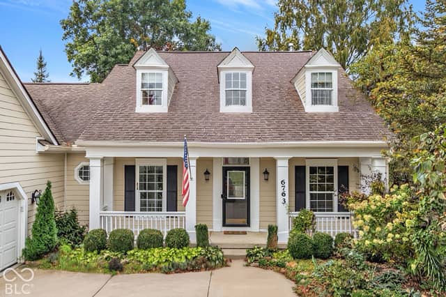 6763 Woodcliff Circle, Zionsville, IN 46077, photo 4 of 54