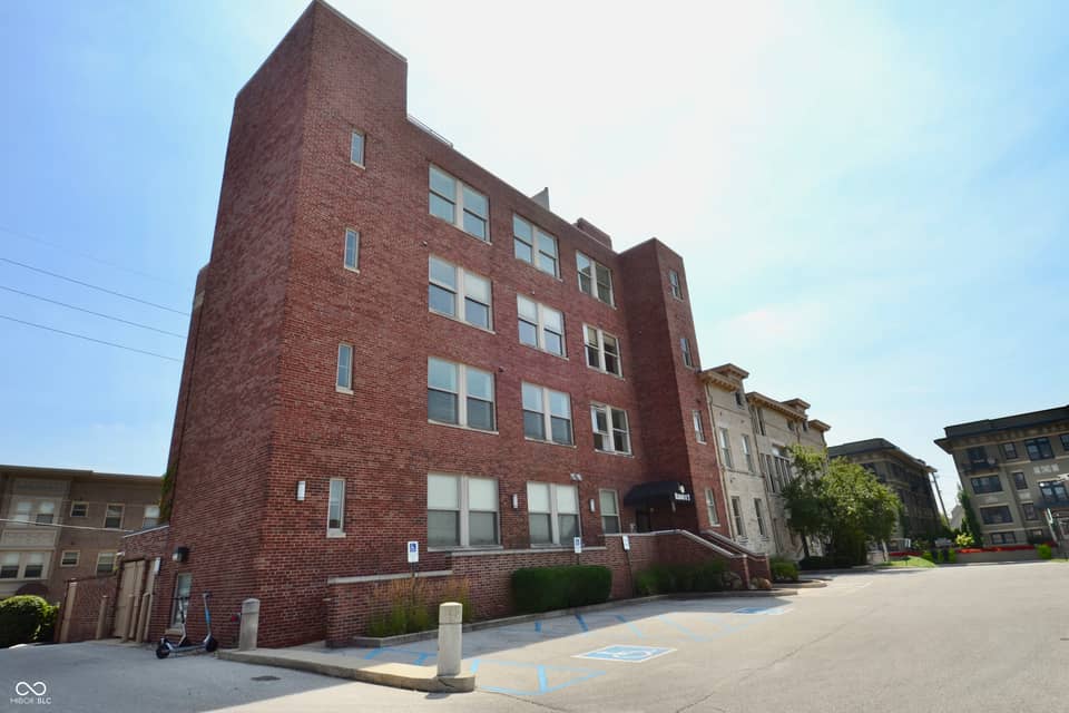 2105 N Meridian Street #202, Indianapolis