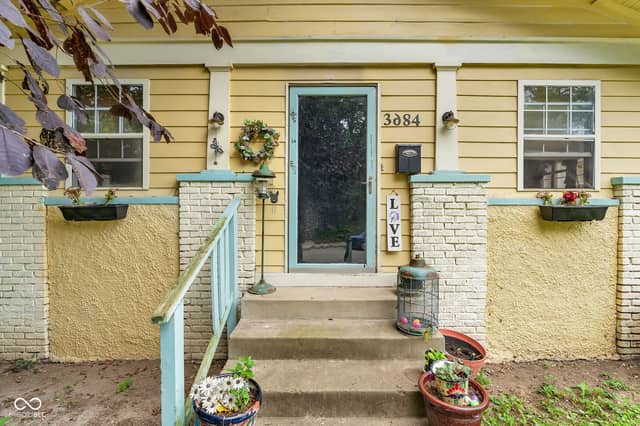 3684 Birchwood Avenue, Indianapolis, IN 46205, photo 4 of 53