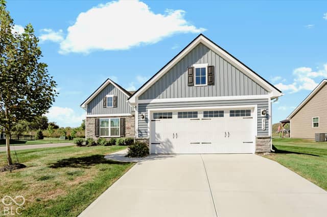 2702 Sand Hollow Drive, Lebanon, IN 46052, photo 3 of 42